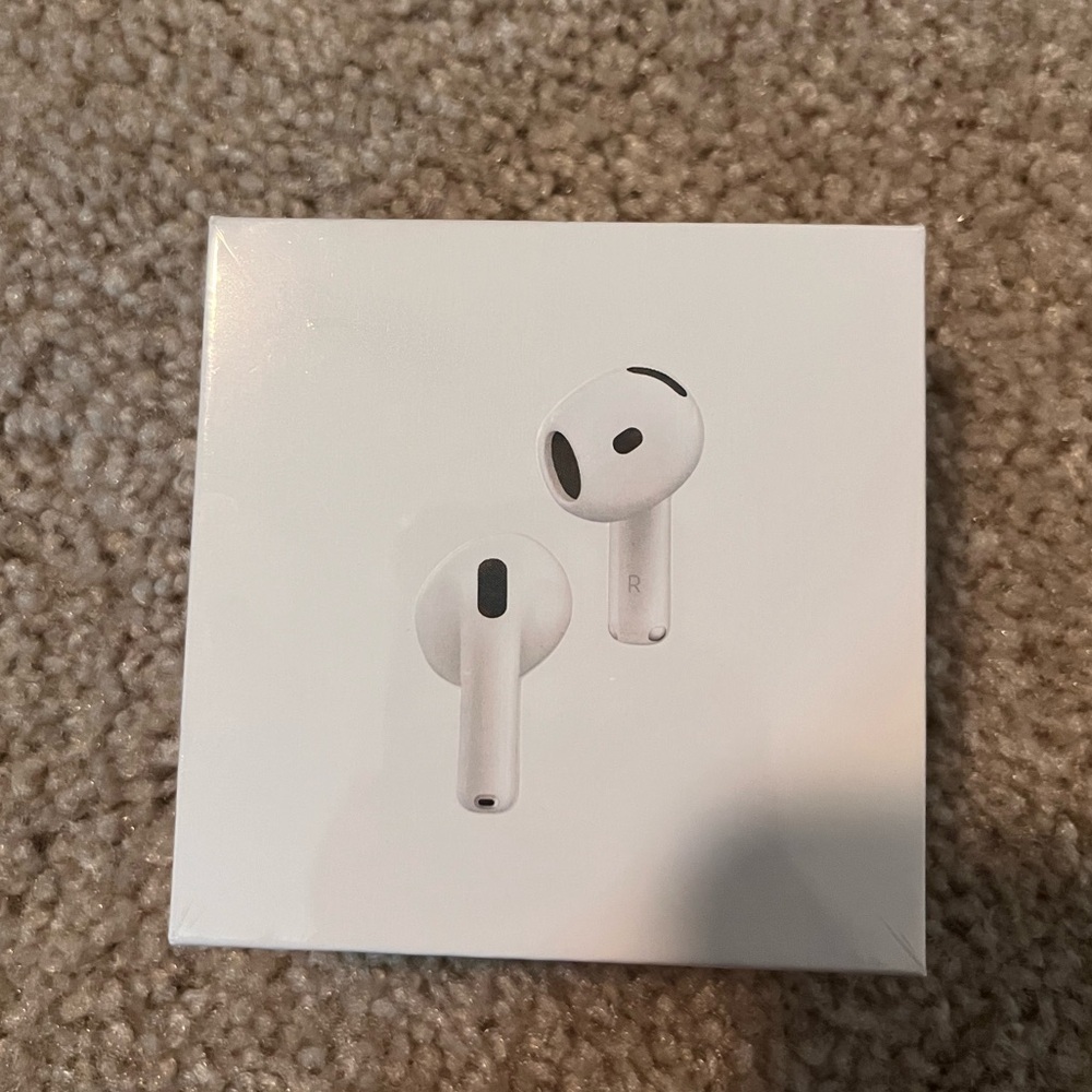 Apple Airpods 4th Gen (NEW!)
